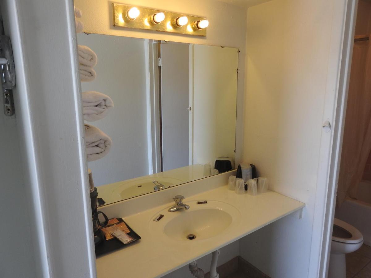 Economy Inn Socorro Kültér fotó