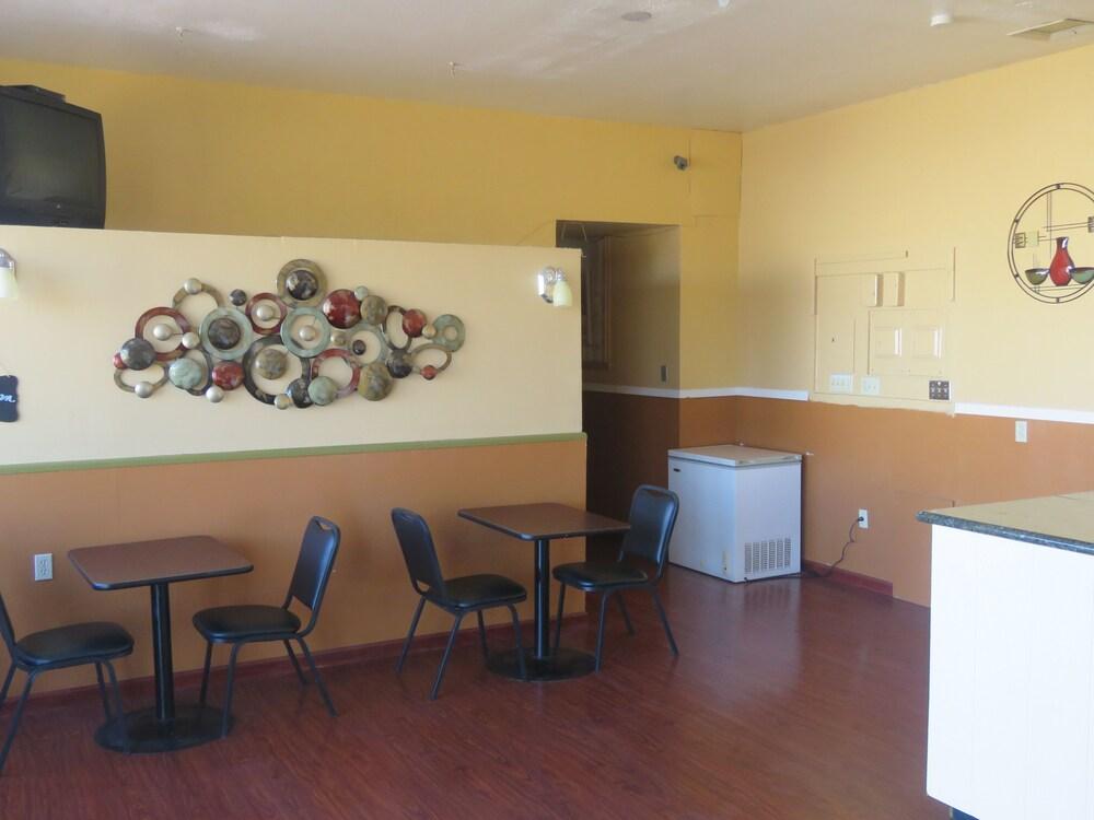 Economy Inn Socorro Kültér fotó