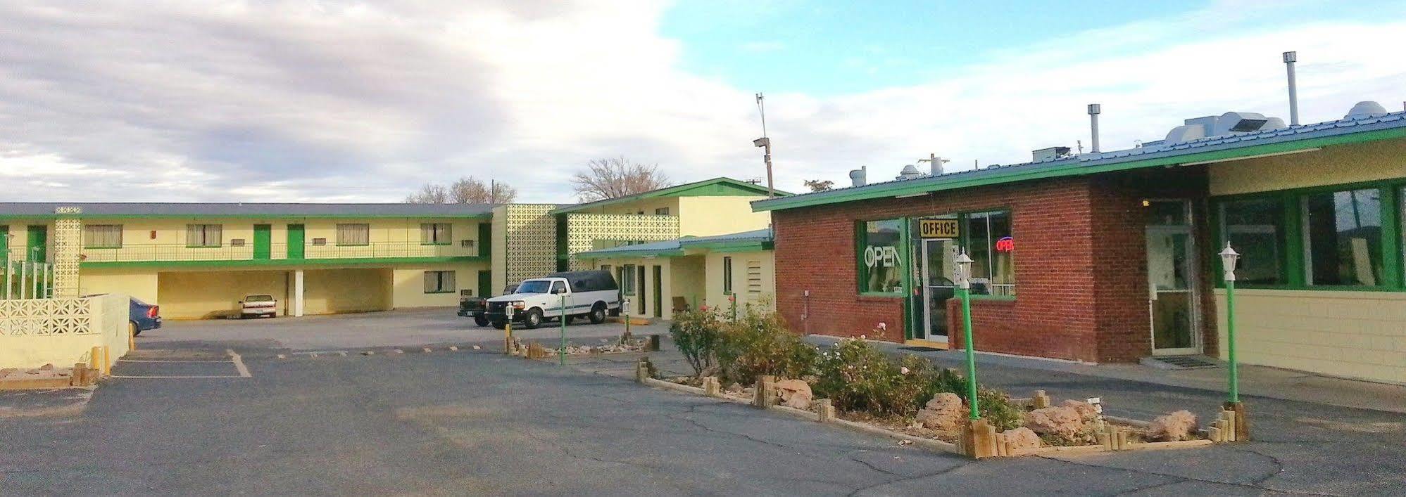Economy Inn Socorro Kültér fotó