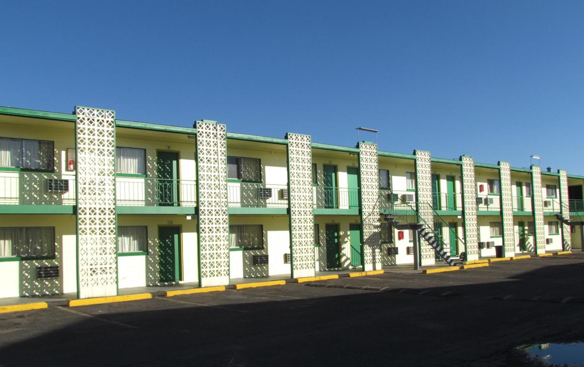 Economy Inn Socorro Kültér fotó